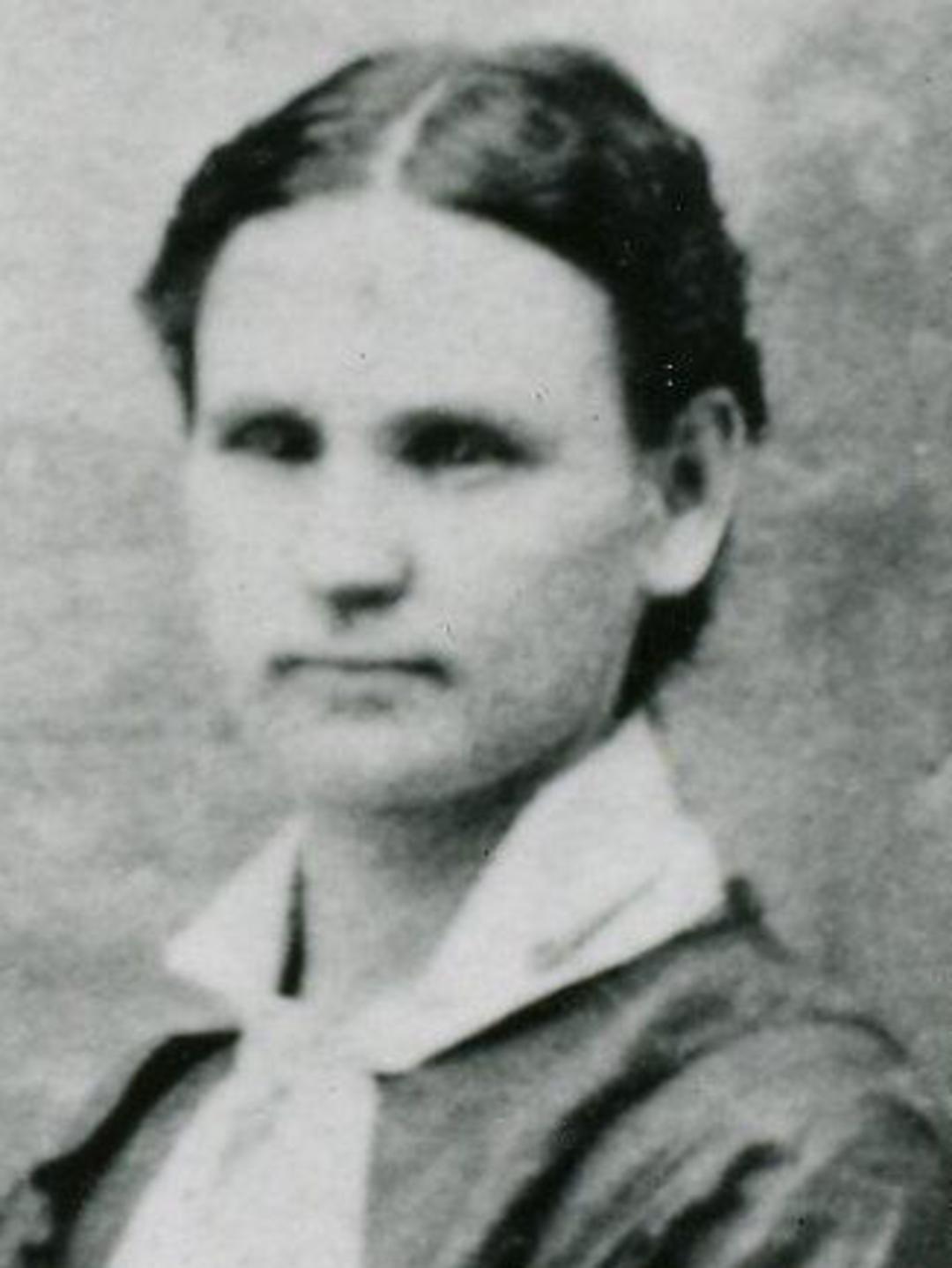 Emma Wilde (1849 - 1943) Profile